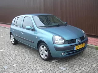 Renault Clio 1.4-16V Privil&egrave;ge met 112000 KM !!!!